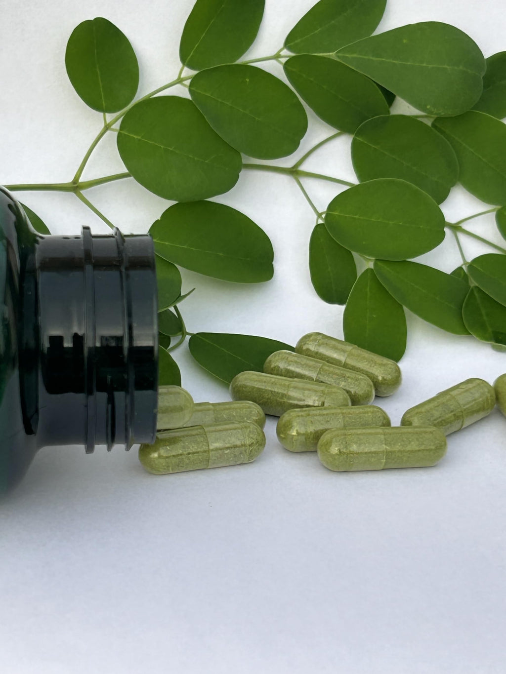 King's Jamaican Moringa Capsules with Turmeric & Ginger - 90 Capsules - image 4