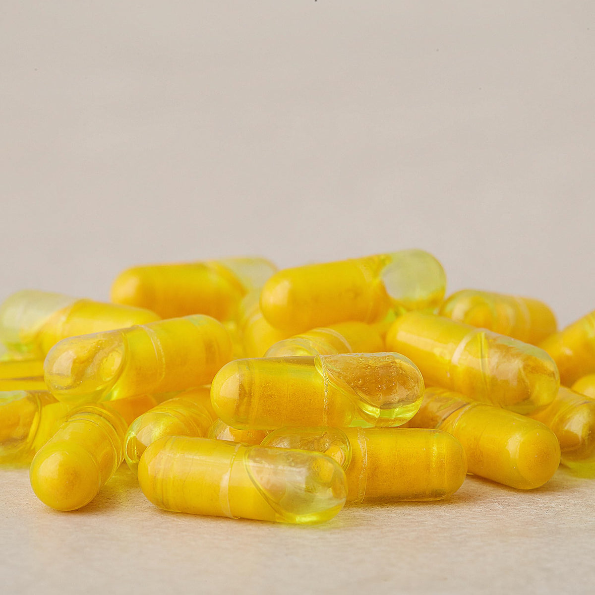 doTERRA Turmeric Dual Chamber Capsules - 60 Capsules - image 2