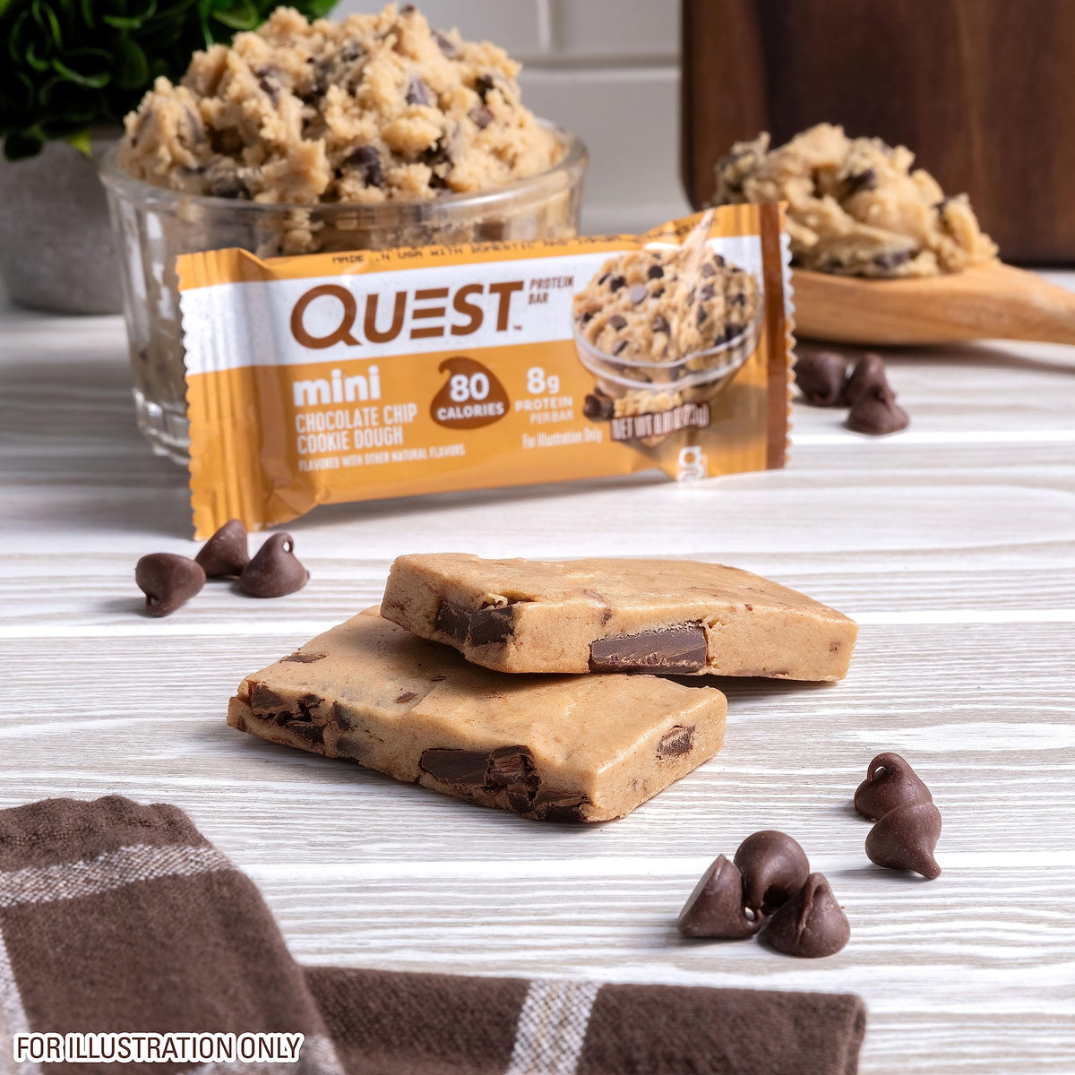 Quest Nutrition Mini Cookies & Cream Protein Bars